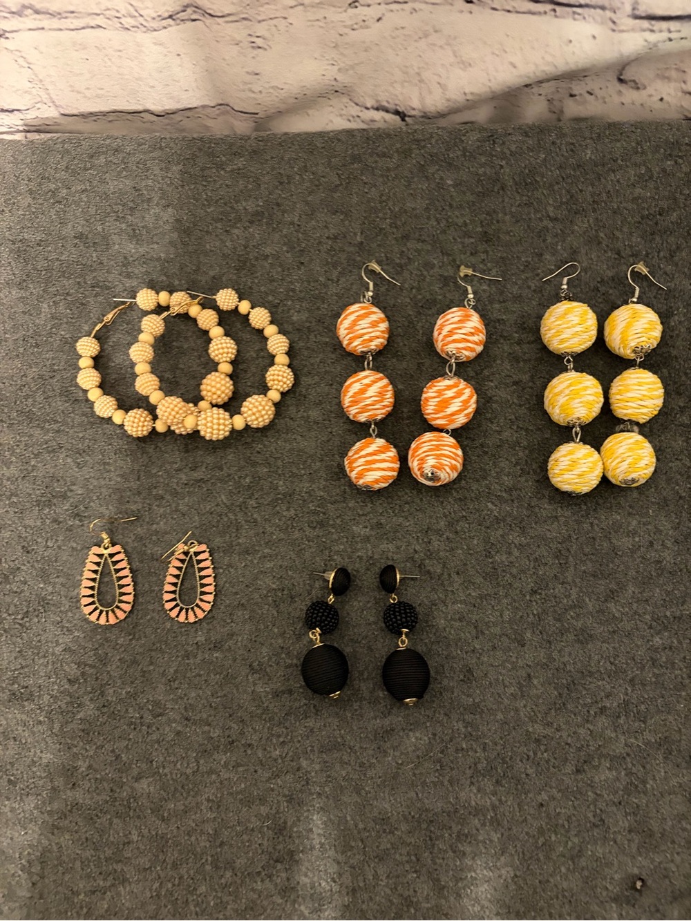 Lot of 5 pairs of cute earrings
